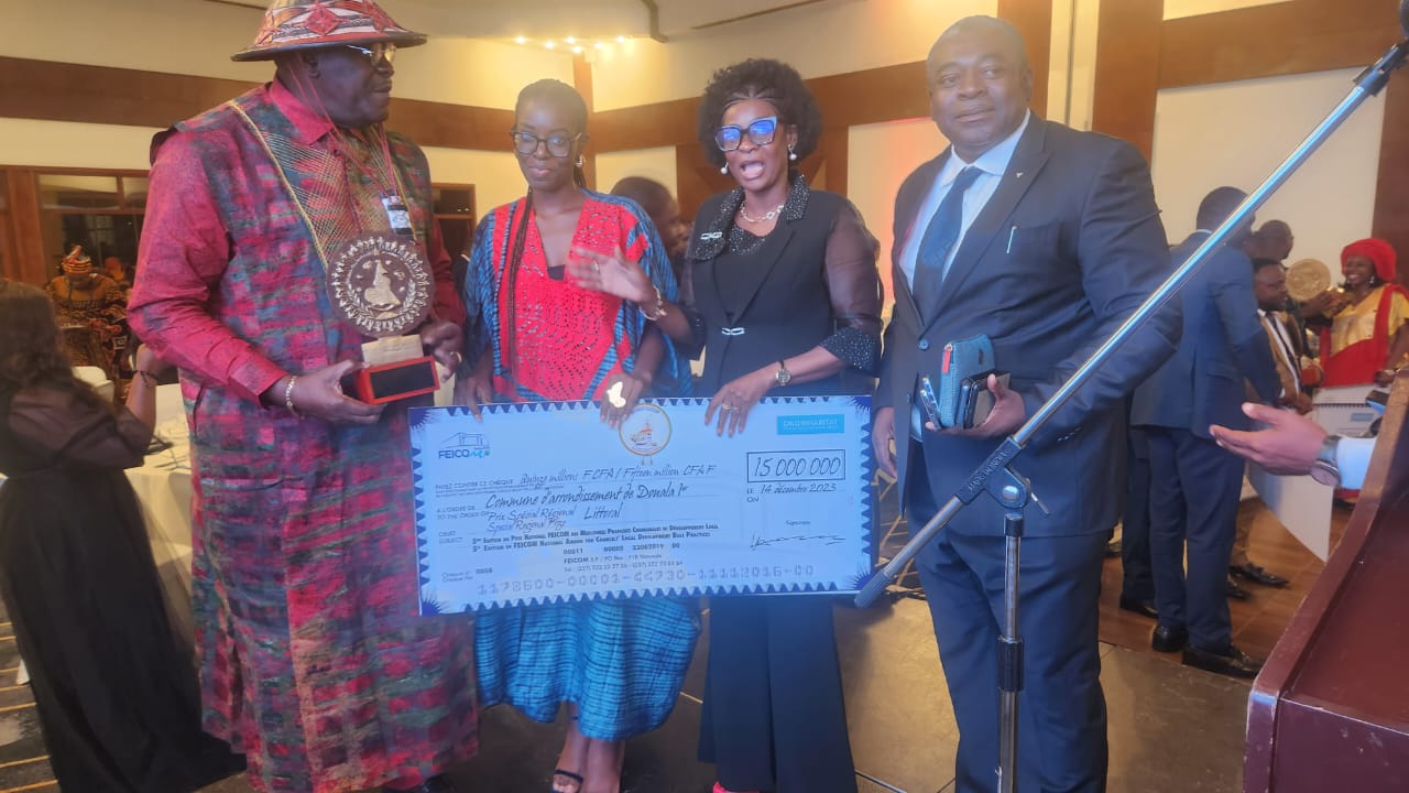 La Mairie de Douala 1er Récompensée par le Prix Spécial Régional lors de la 5e Édition du Prix National FEICOM des Meilleures Pratiques Camerounaises de Développement Local